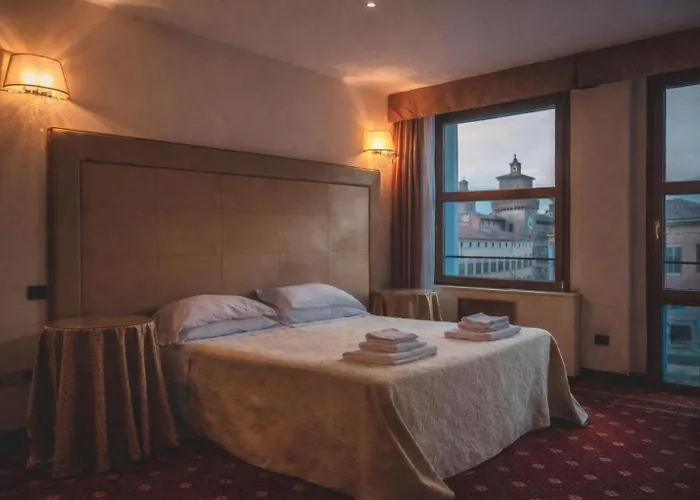 Hotel Torre della Vittoria 1928 Hotel Ferrara