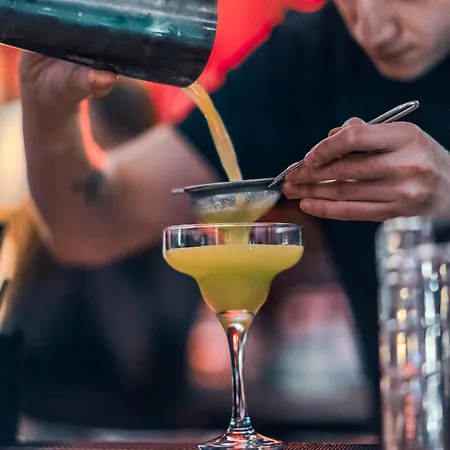 מלון Panoramic Torre Della Vittoria 3*