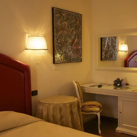 Panoramic Torre Della Vittoria 酒店