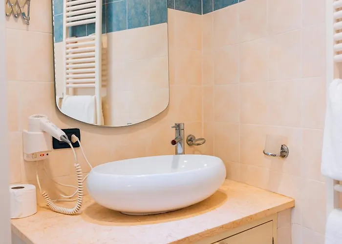 The Dome - Panoramic Rooms