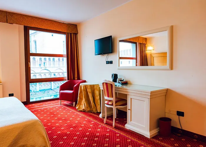 Hotel The Dome - Panoramic Rooms Ferrara