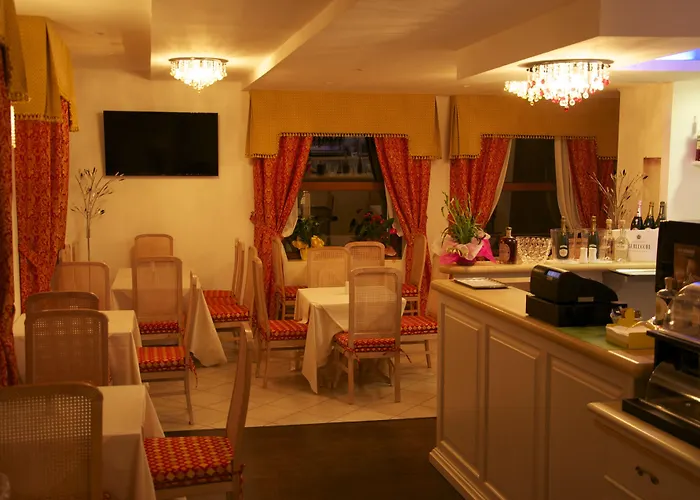 Hotel The Dome - Panoramic Rooms Ferrara