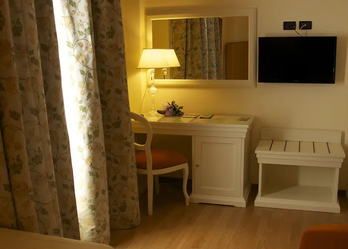 The Dome - Panoramic Rooms Hotel