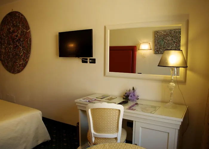 The Dome - Panoramic Rooms